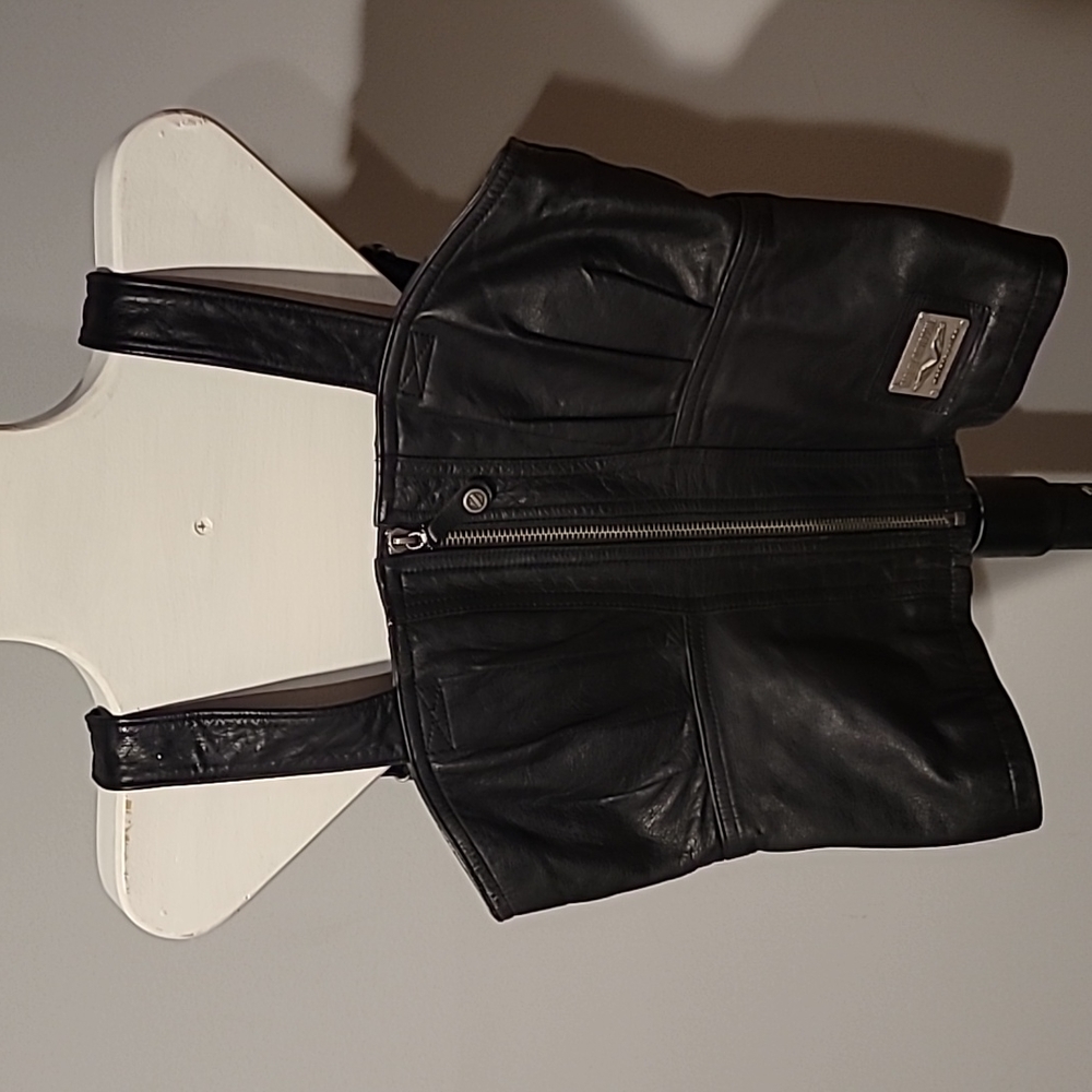 Harley Davidson leather top size M